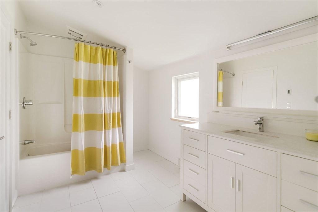 56 Notre Dame Road Bedford, MA 01730 - Photo 33 of 42