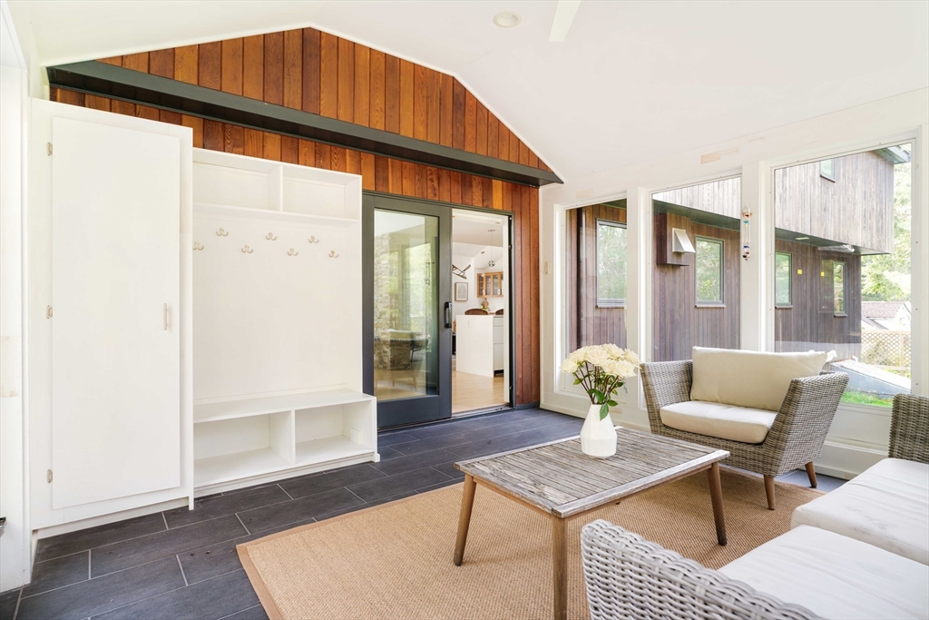 56 Notre Dame Road Bedford, MA 01730 - Photo 36 of 42