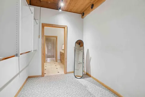 $600,000 | 130 South Water Street, Unit 106, Milwaukee, WI 53204