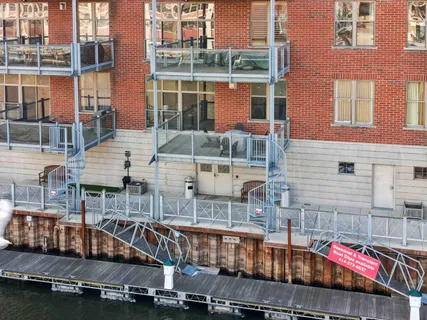 $600,000 | 130 South Water Street, Unit 106, Milwaukee, WI 53204