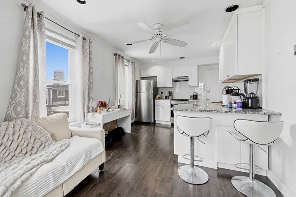 $400,000 | 46 Lewis Street, Unit 10, Boston, MA 02113