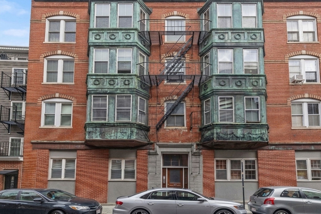 46 Lewis Street, Unit 10 Boston, MA 02113 - Photo 16 of 16