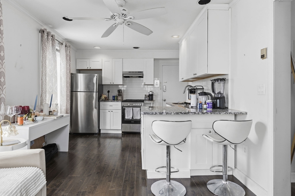 46 Lewis Street, Unit 10 Boston, MA 02113 - Photo 4 of 16