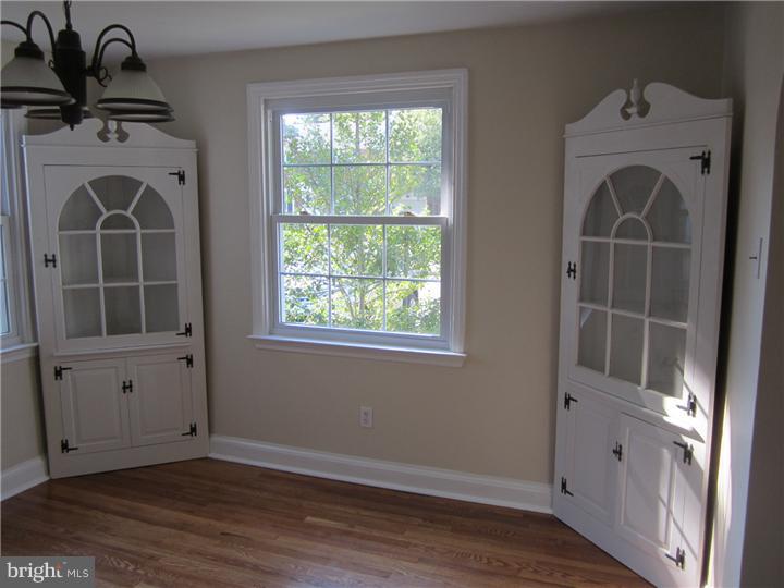313 Ridgewood Road Springfield, PA 19064 - Photo 8 of 25 Dining Room