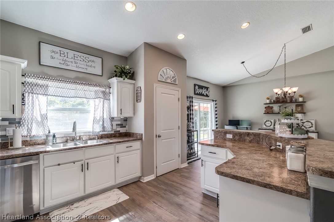 2476 Sumner Road Avon Park, FL 33825 - Photo 13 of 30 Gallery Image 13
