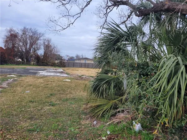 $135,000 | 701-705 21st Street, Gretna, LA 70053