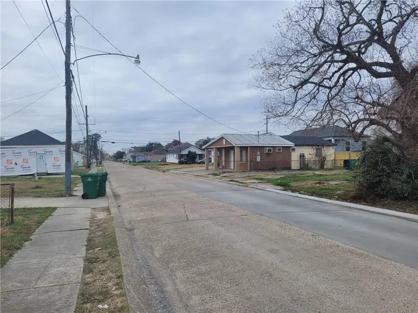 $135,000 | 701-705 21st Street, Gretna, LA 70053