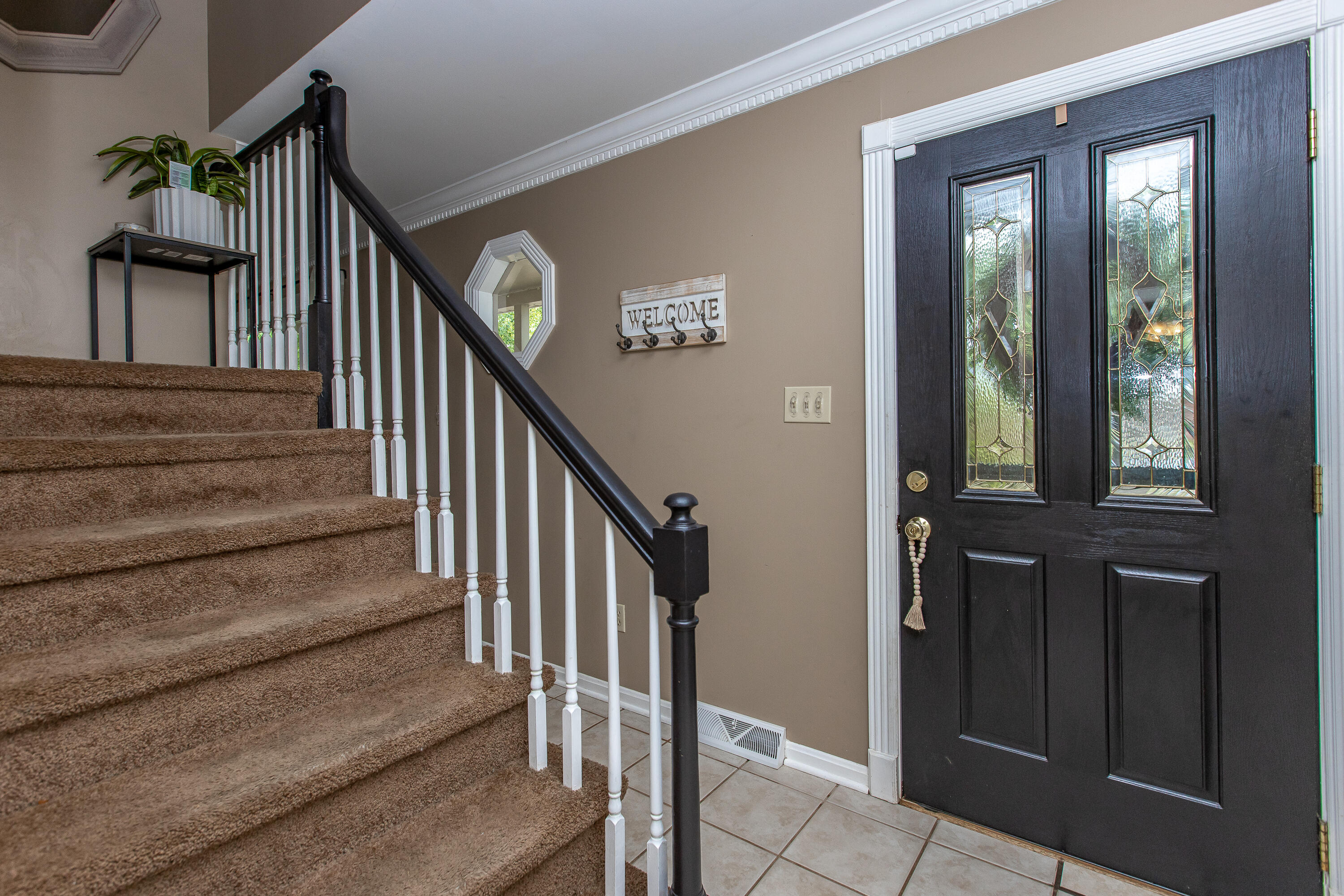 1124 Wood Ridge Road Lexington, KY 40514 - Photo 5 of 34 3