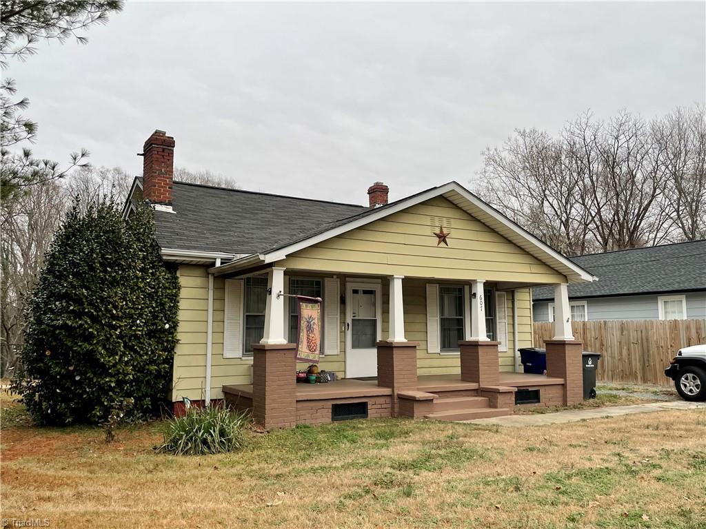607 Oak Summit Road Winston-Salem, NC 27105 - Photo 2 of 10 Gallery Image 2