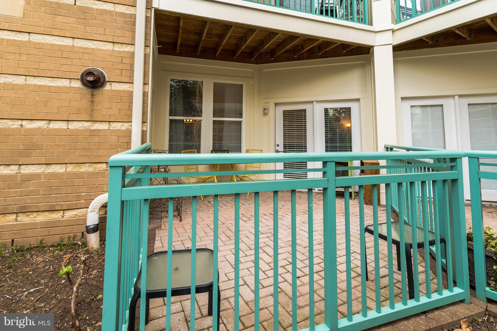 12001 Market Street, Unit 152 Reston, VA 20190 - Photo 26 of 30 Plenty of Space to Entertain!
