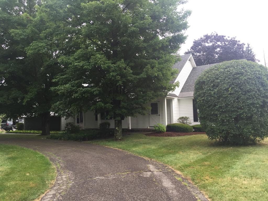 6 Orchard Drive Rutland, VT 05701 - Photo 2 of 19 Gallery Image 2
