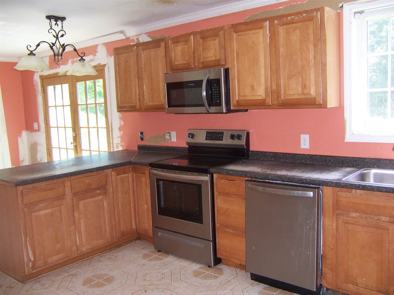 88 Fiske Road Northfield, NH 03276 - Photo 8 of 37