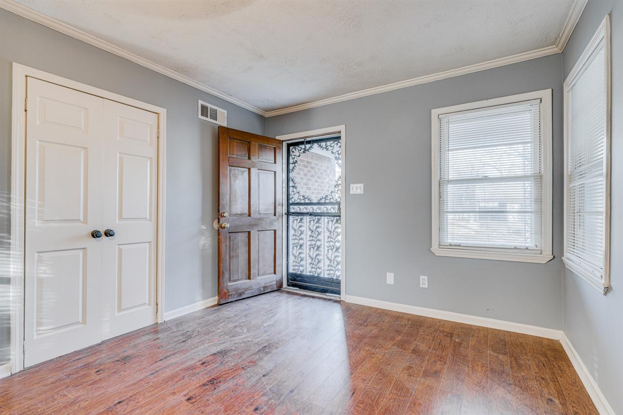 1521 Hopewell Road Memphis, TN 38117 - Photo 6 of 18 Gallery Image 6