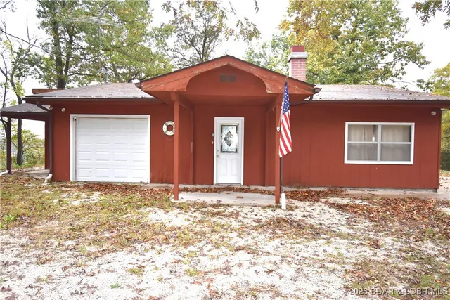 $299,999 | 28478 Redwood Circle, Rocky Mount, MO 65072