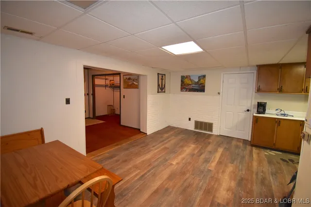 $299,999 | 28478 Redwood Circle, Rocky Mount, MO 65072