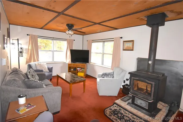 $299,999 | 28478 Redwood Circle, Rocky Mount, MO 65072