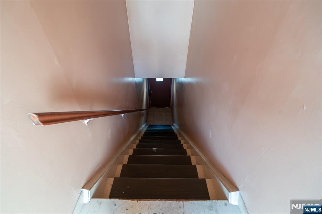 72-74 Elm Road Newark, NJ 07105 - Photo 33 of 41 a view of entryway