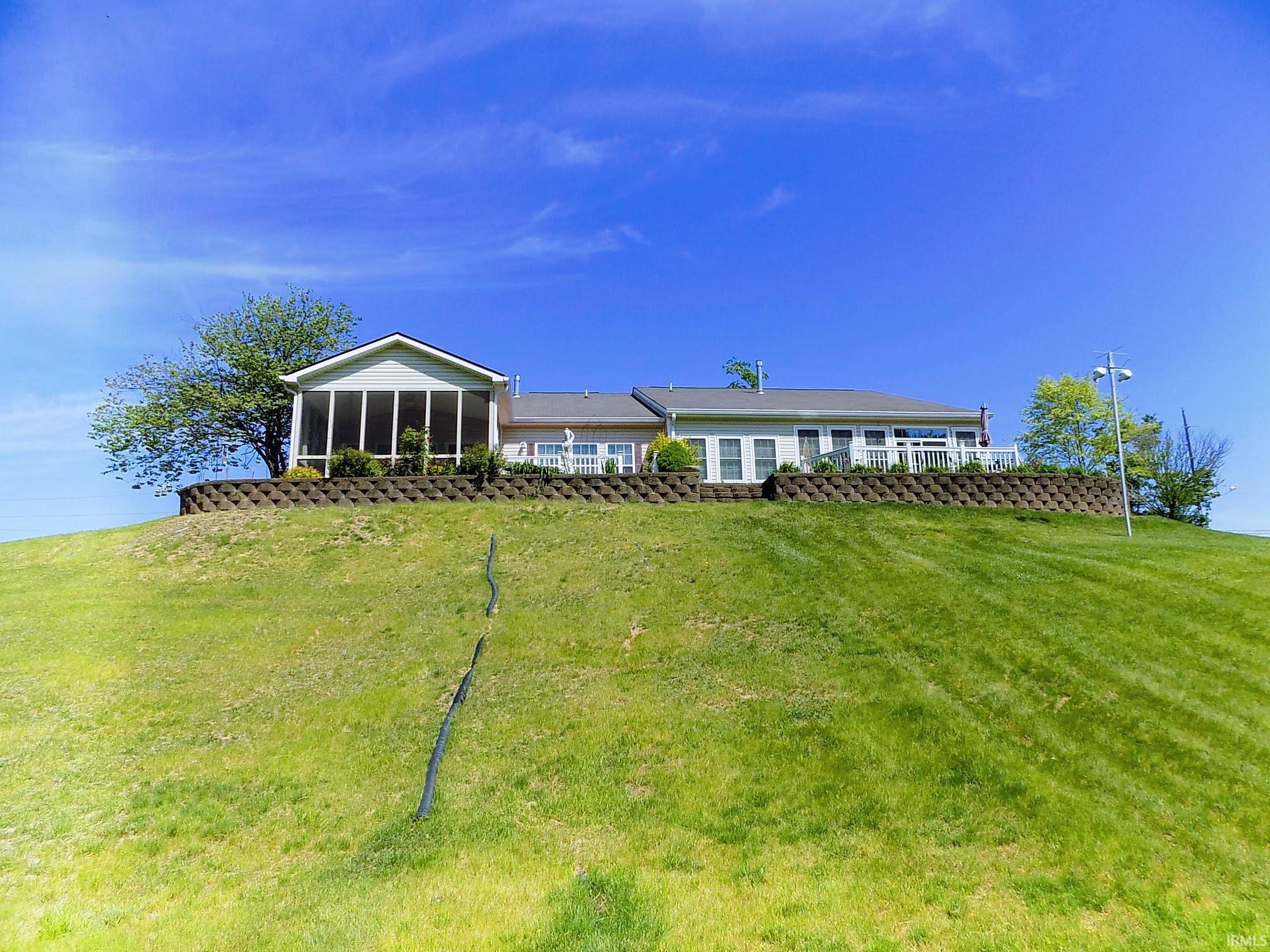 2031 Bent Creek Road Kokomo, IN 46901 - Photo 4 of 34