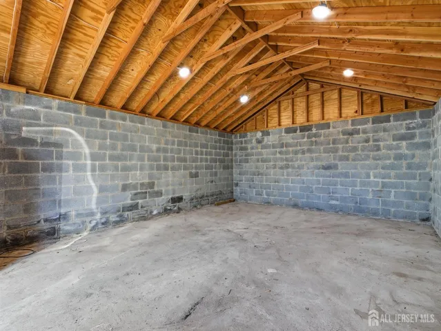 $480,000 | 14 John Street, Carteret, NJ 07008