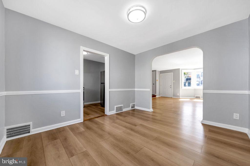 7247 Glenthorne Road Upper Darby, PA 19082 - Photo 7 of 24 Gallery Image 7
