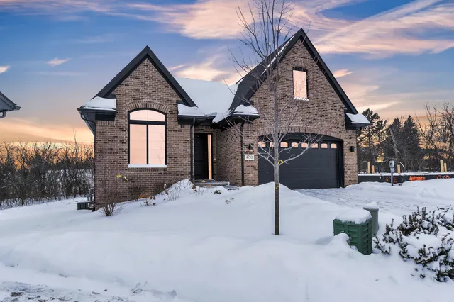 $889,900 | 47501 Verona Court, Plymouth, MI 48170