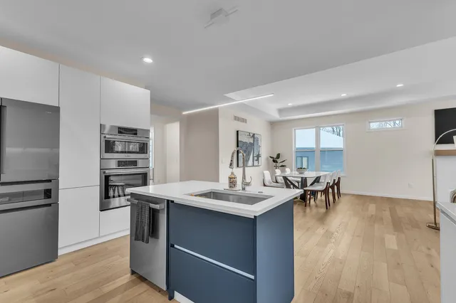 $889,900 | 47501 Verona Court, Plymouth, MI 48170