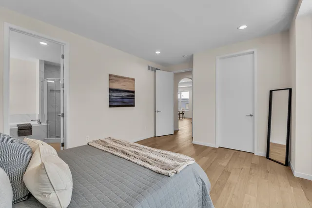 $889,900 | 47501 Verona Court, Plymouth, MI 48170