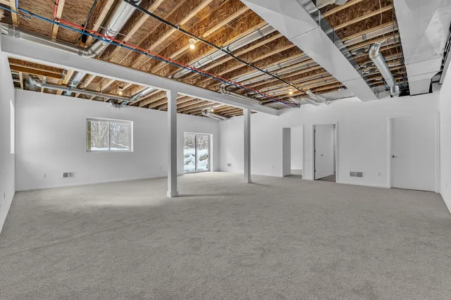 $889,900 | 47501 Verona Court, Plymouth, MI 48170