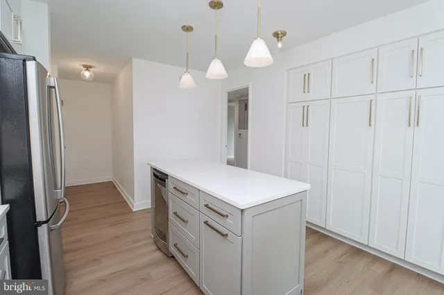 $565,000 | 700 7th Street Southwest, Unit 734, Washington, DC 20024