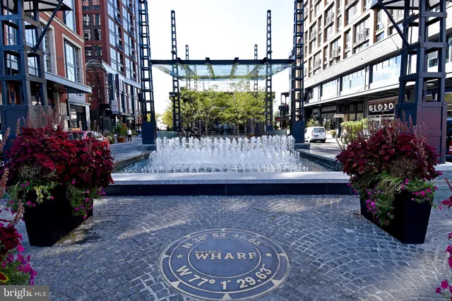 $565,000 | 700 7th Street Southwest, Unit 734, Washington, DC 20024