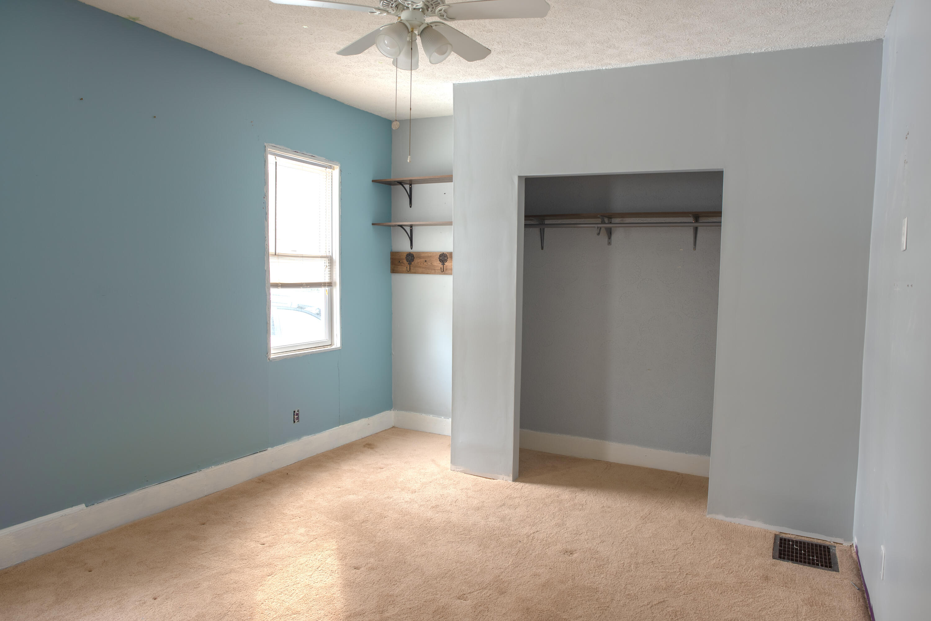 611 South Street Three Rivers, MI 49093 - Photo 16 of 40 Main Floor Bedroom