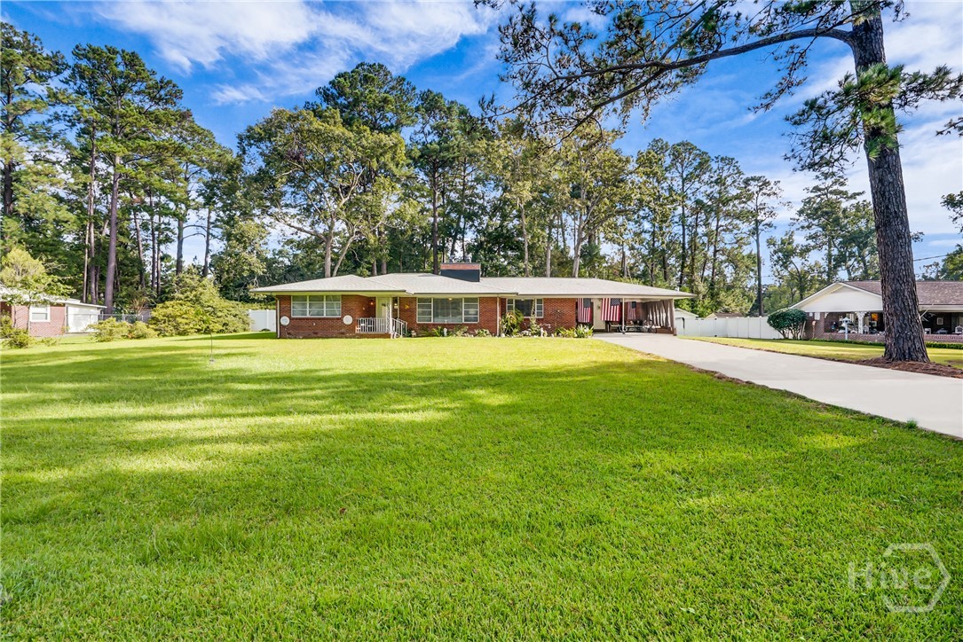 97 Azalea Avenue Savannah, GA 31408 - Photo 3 of 30