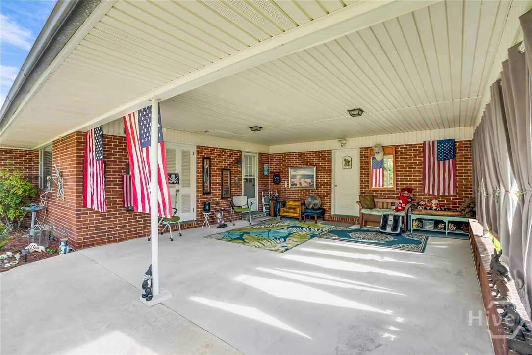 97 Azalea Avenue Savannah, GA 31408 - Photo 4 of 30