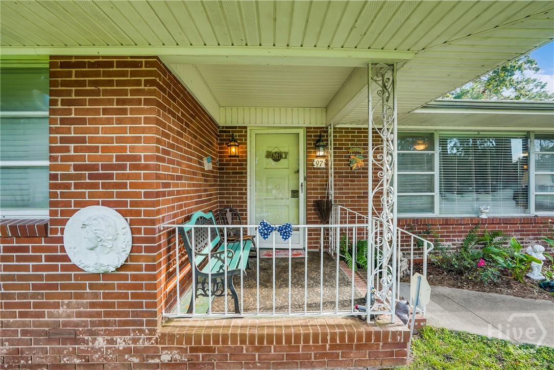 97 Azalea Avenue Savannah, GA 31408 - Photo 5 of 30