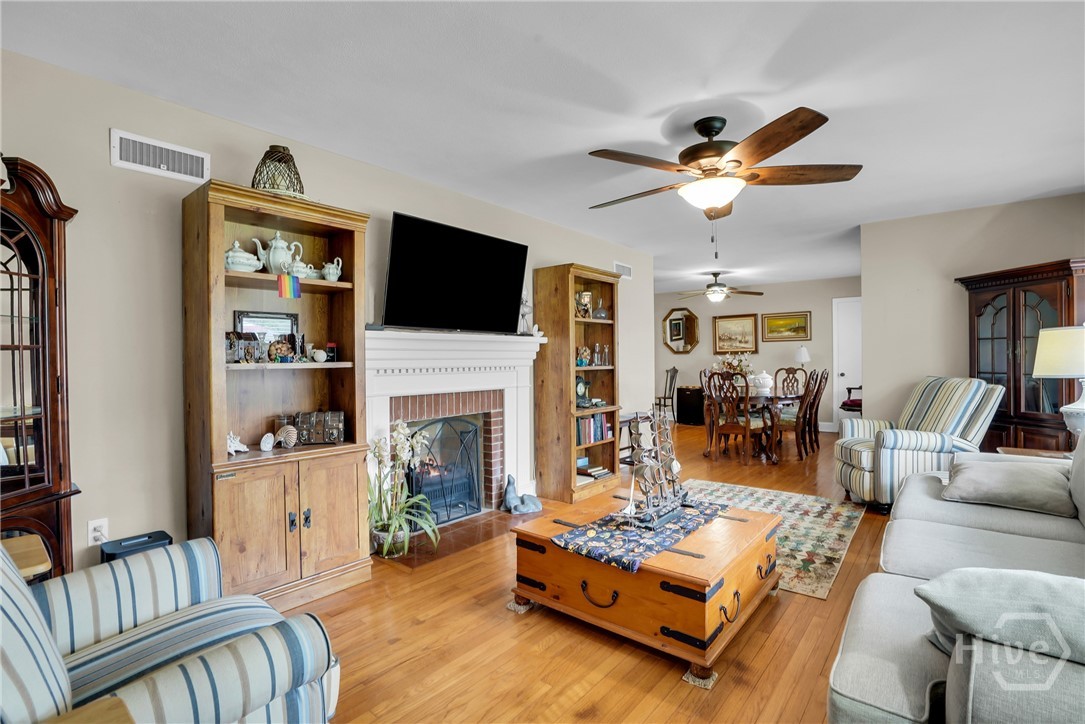 97 Azalea Avenue Savannah, GA 31408 - Photo 6 of 30