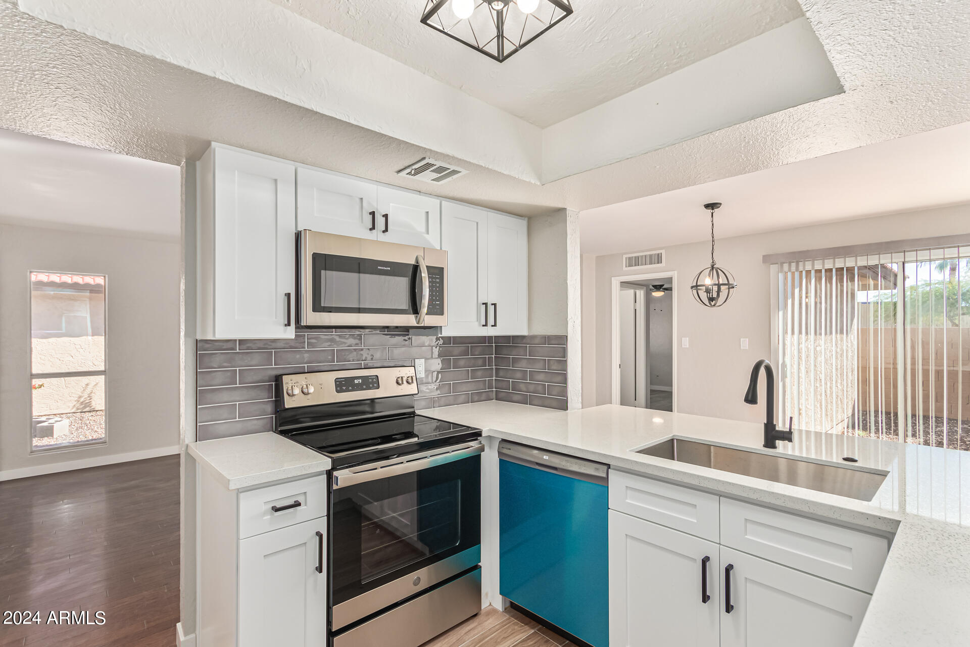 11611 South Ki Road Phoenix, AZ 85044 - Photo 15 of 27 17 - Ki