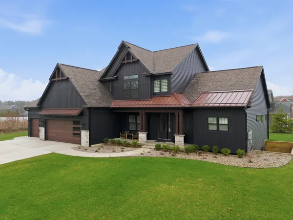 $895,000 | 7746 Cors Cv Street, Kalamazoo, MI 49009