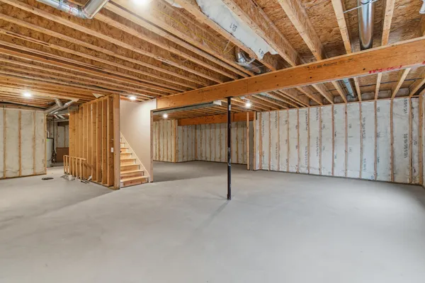 $895,000 | 7746 Cors Cv Street, Kalamazoo, MI 49009