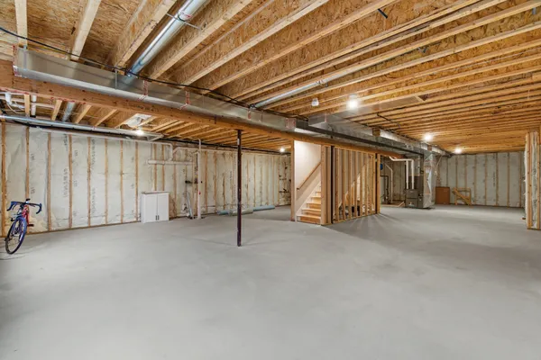 $895,000 | 7746 Cors Cv Street, Kalamazoo, MI 49009