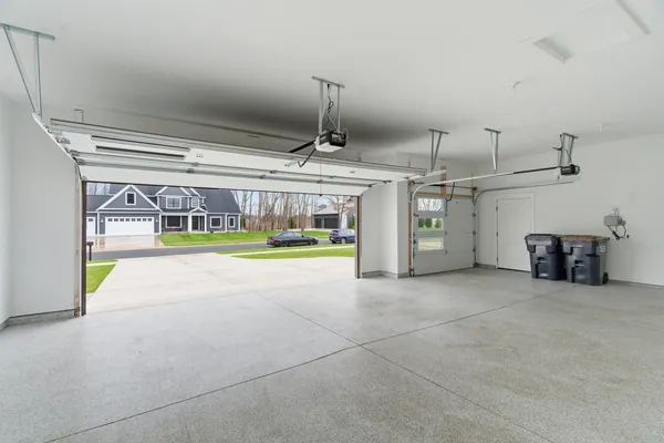 $895,000 | 7746 Cors Cv Street, Kalamazoo, MI 49009