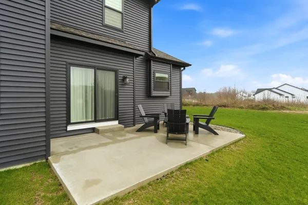 $895,000 | 7746 Cors Cv Street, Kalamazoo, MI 49009