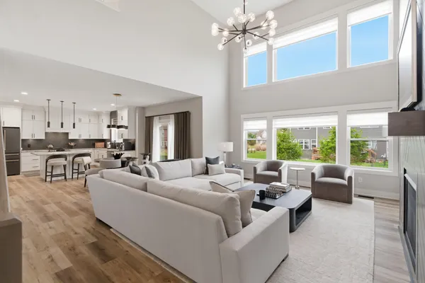 $895,000 | 7746 Cors Cv Street, Kalamazoo, MI 49009