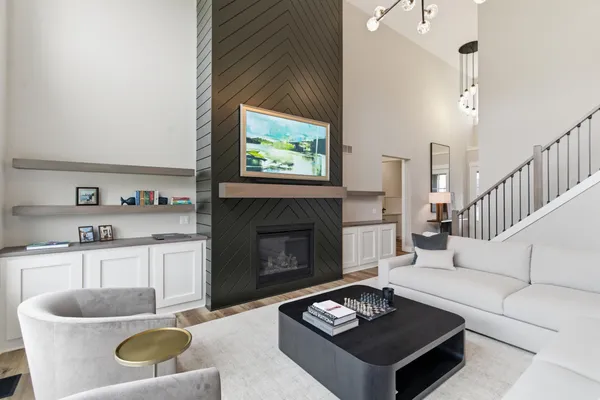 $895,000 | 7746 Cors Cv Street, Kalamazoo, MI 49009