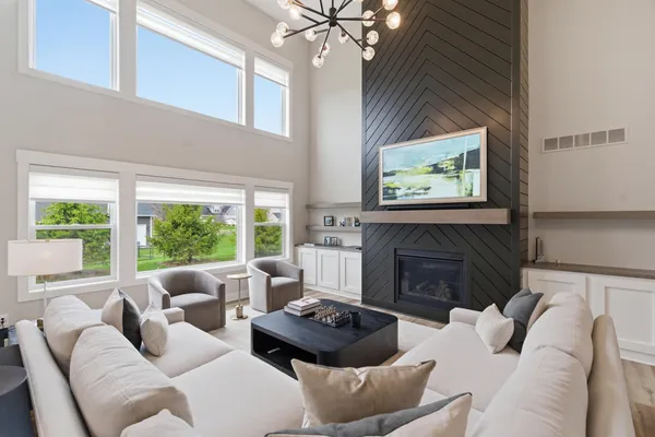 $895,000 | 7746 Cors Cv Street, Kalamazoo, MI 49009