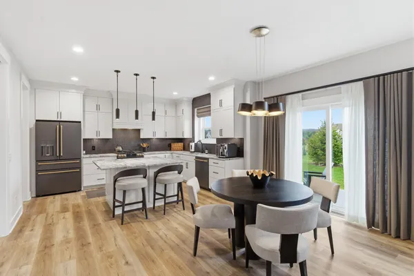 $895,000 | 7746 Cors Cv Street, Kalamazoo, MI 49009