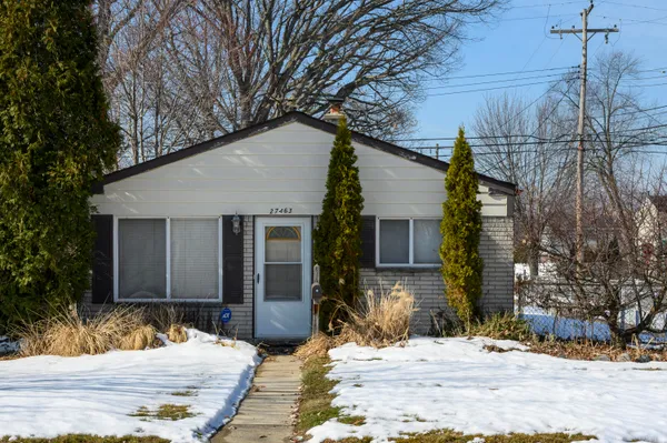 $242,500 | 27463 Delton Street, Madison Heights, MI 48071