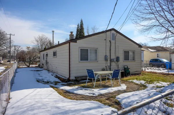 $242,500 | 27463 Delton Street, Madison Heights, MI 48071