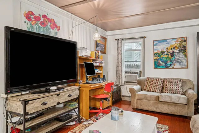 $339,000 | 78 Division Street, Hartford, VT 05088