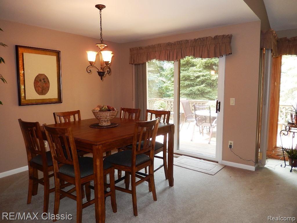36722 Valley Ridge Drive Farmington Hills, MI 48331 - Photo 7 of 33