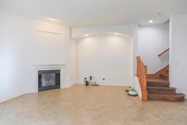 $9,850 | 415 North Cedros Avenue, Solana Beach, CA 92075